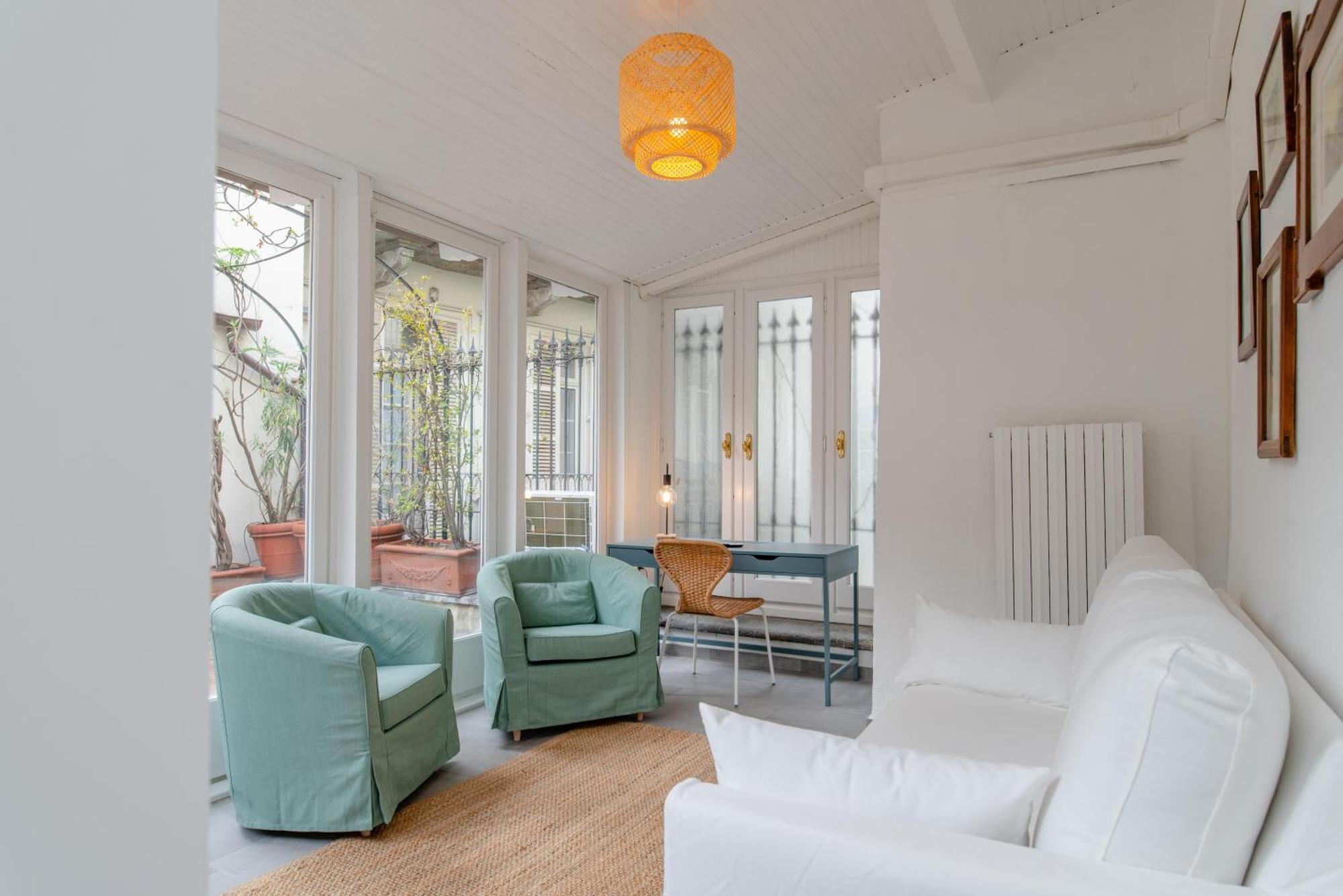 The Royal House By Happyhostorino Apartment